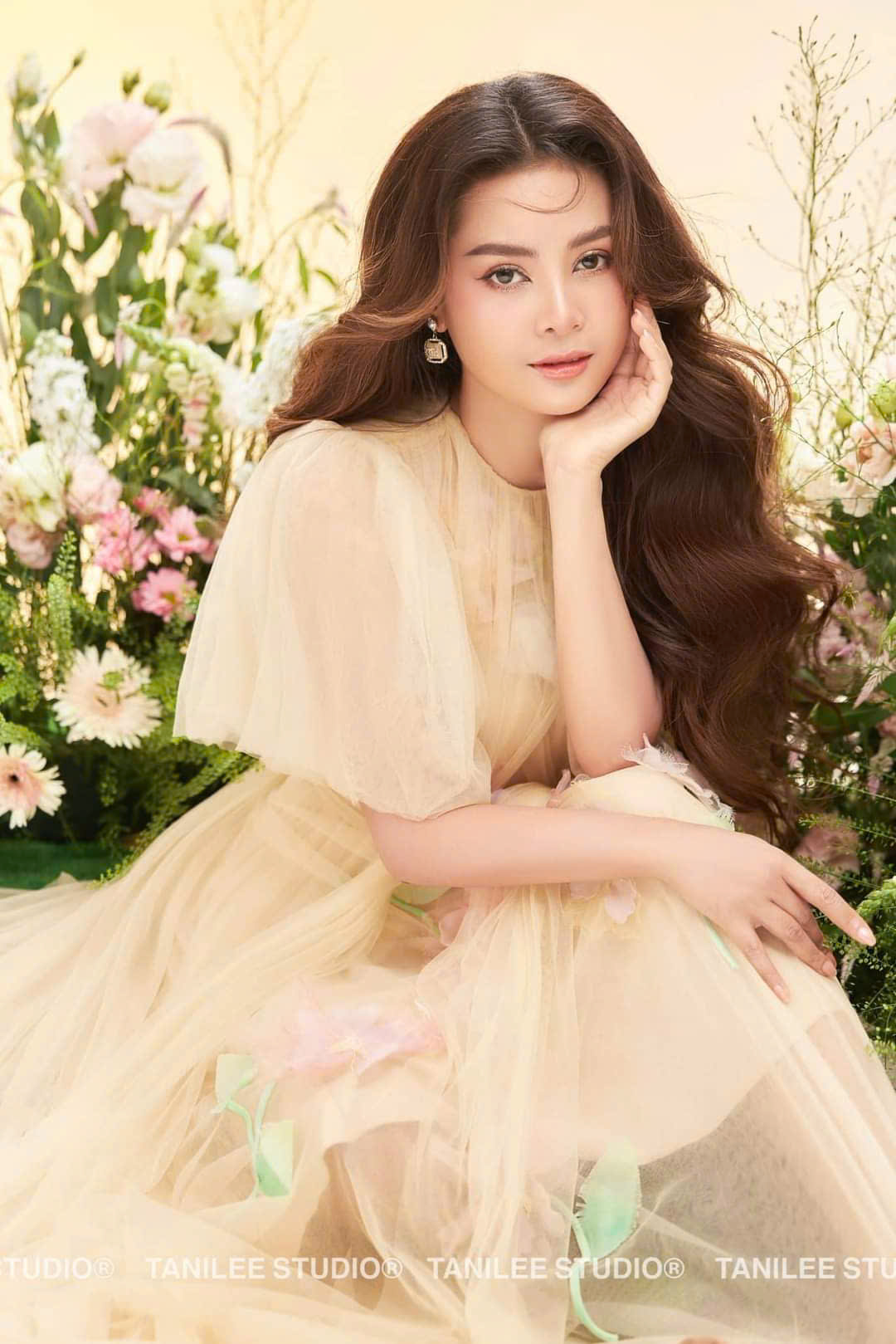 Nguyễn Kim Thoa – Sống yêu thương và tử tế: Giá trị mềm làm nên sức mạnh người phụ nữ hạnh phúc.